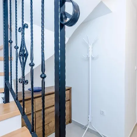 Baza - Duplex Double No.7 Ντουμπρόβνικ